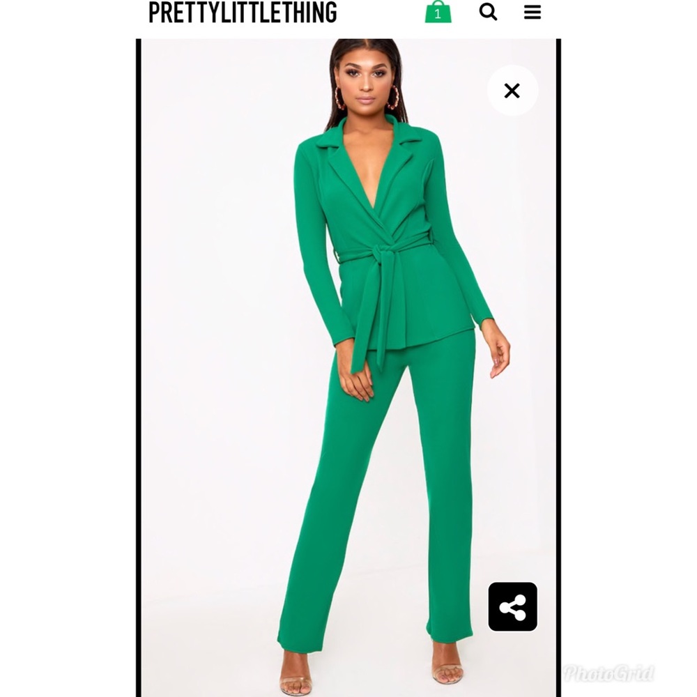 Two piece set from PrettyLittleThing